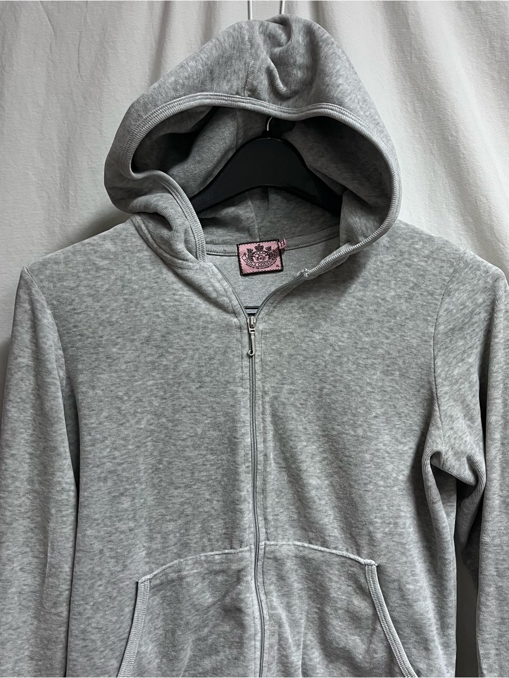 Vintage Juicy Couture Size XL Zip Up Hoodie Made in USA Light Gray Y2K Velour - Picture 3 of 9